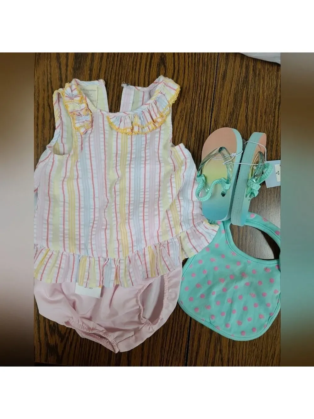 Girl's 12M 4-Piece Summer Bundle NWT Dress & Bloomers